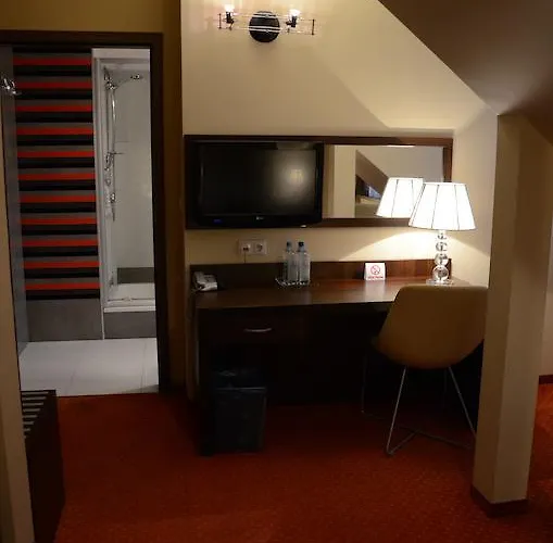 Отель Agat Лодзь